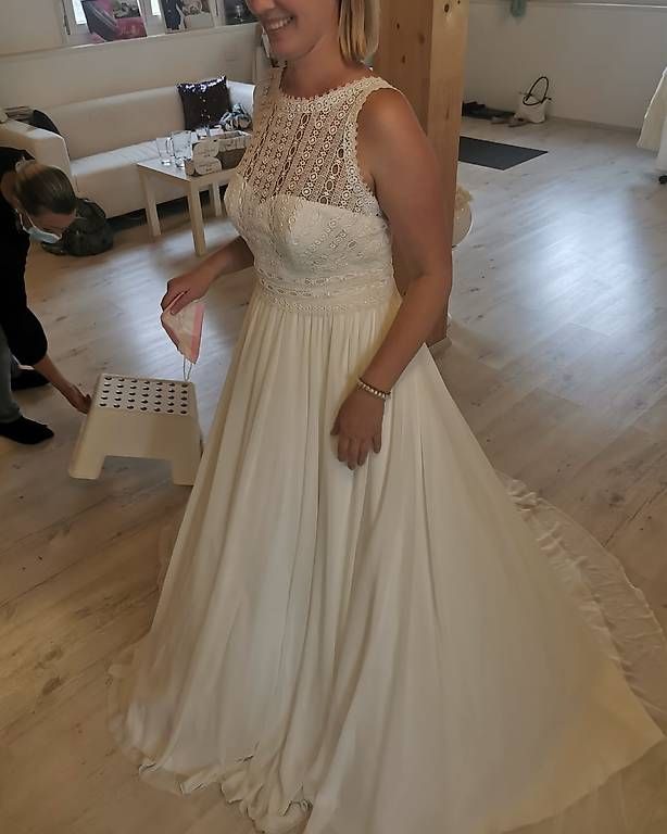 Vestiti: Hochzeitskleid "Boho-Style" mit schlichten Spitzen – Usato da St. Peterzell venduto da martina333 4
