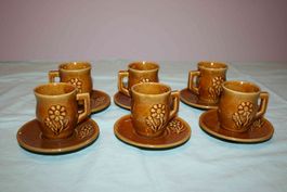 6 Mokka/Espressotassen mit Untertellern In gutem Zustand.