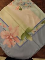 LEONARDO FOULARD Damen gr 88 x 88.