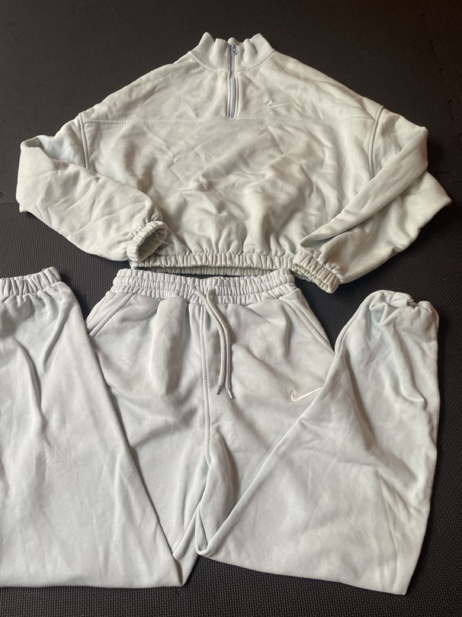 Nike Pantalons: Zwei teiler  – Neuf (Voir description) à Unterseen par Panini56