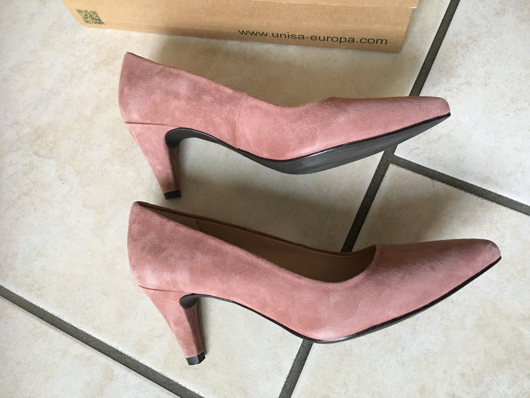 Damenschuhe: NEU - Pumps Wildleder, Old-pink, gr. 37 – Neu und originalverpackt aus Cugnasco von isolaverde 1