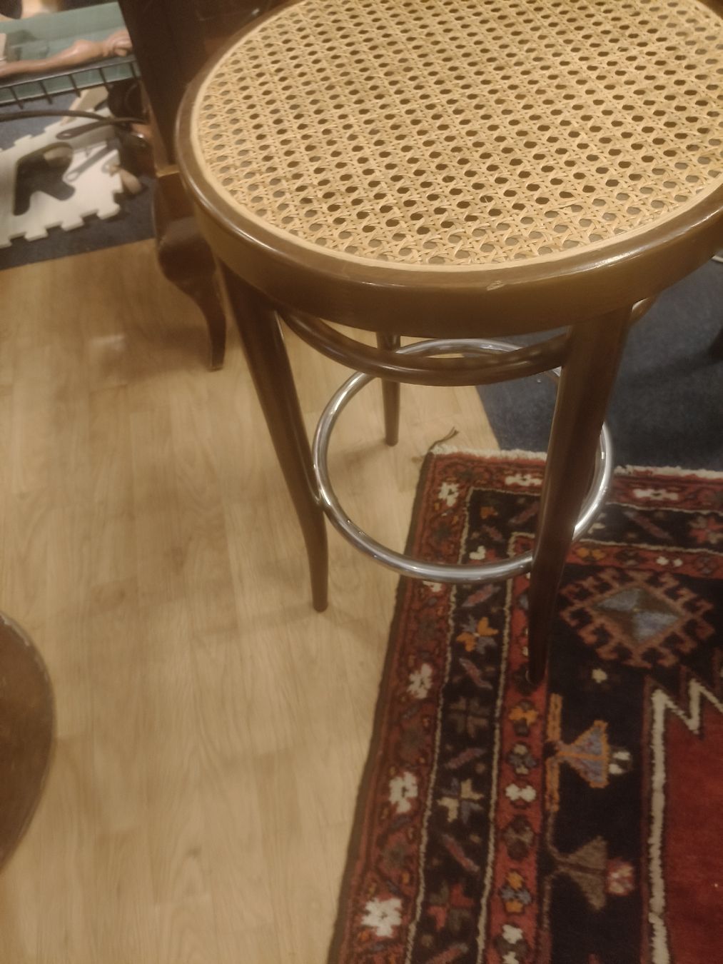 Sgabelli: Thonet Barhocker mit Rattansit – Usato da Zwingen venduto da inf_2blh 3