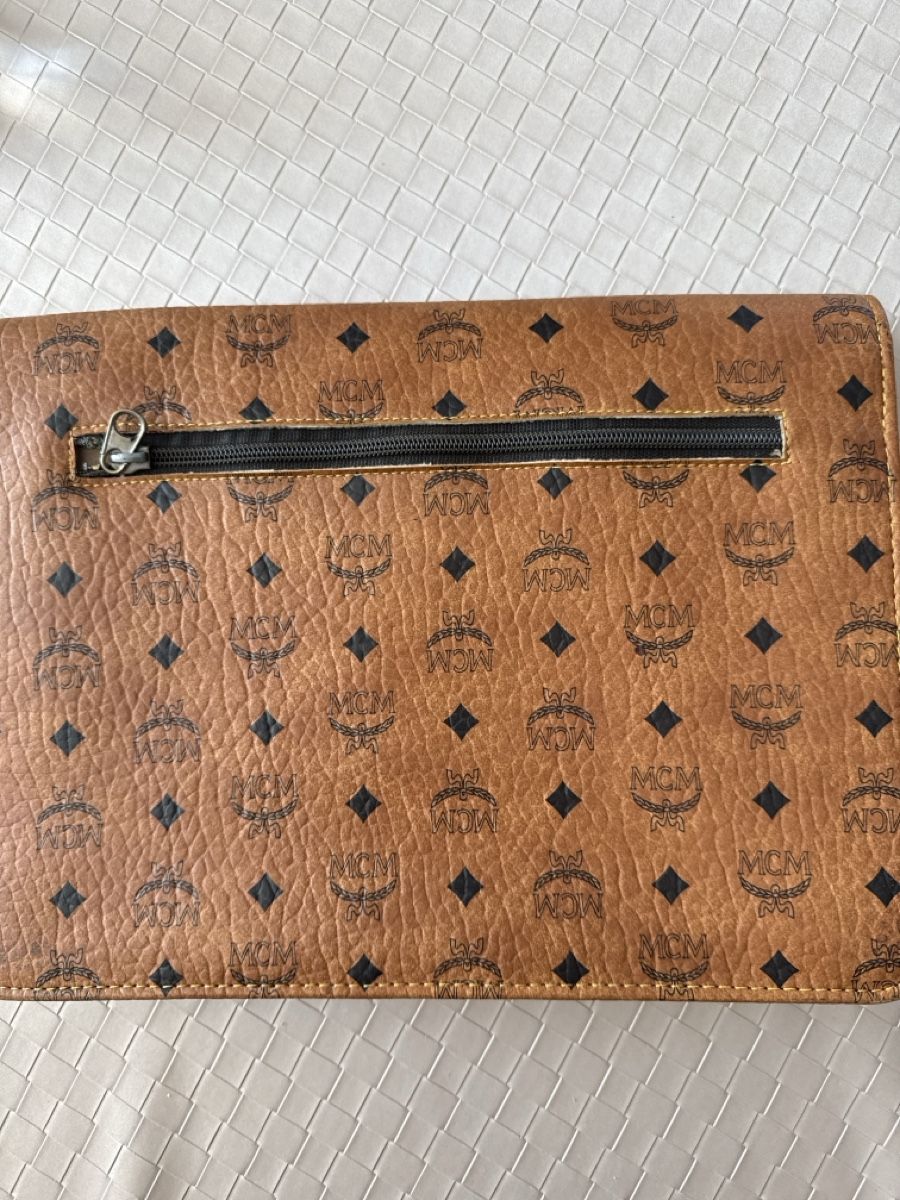 Mcm Valigie & Borse: MCM Aktentasche  – Nuovo (secondo la descrizione) da Altnau venduto da heidivreni 3