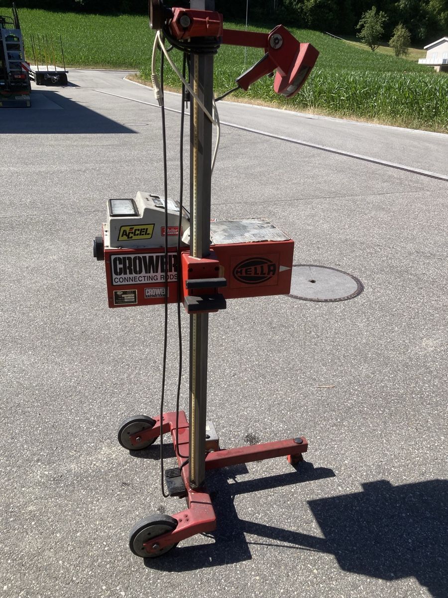 Hella Gutmann Misurare: Hella Scheinwerfereinstellgerät Typ 8PA0 2457-01  – Difettoso da Uerkheim venduto da Dealer-4813 3