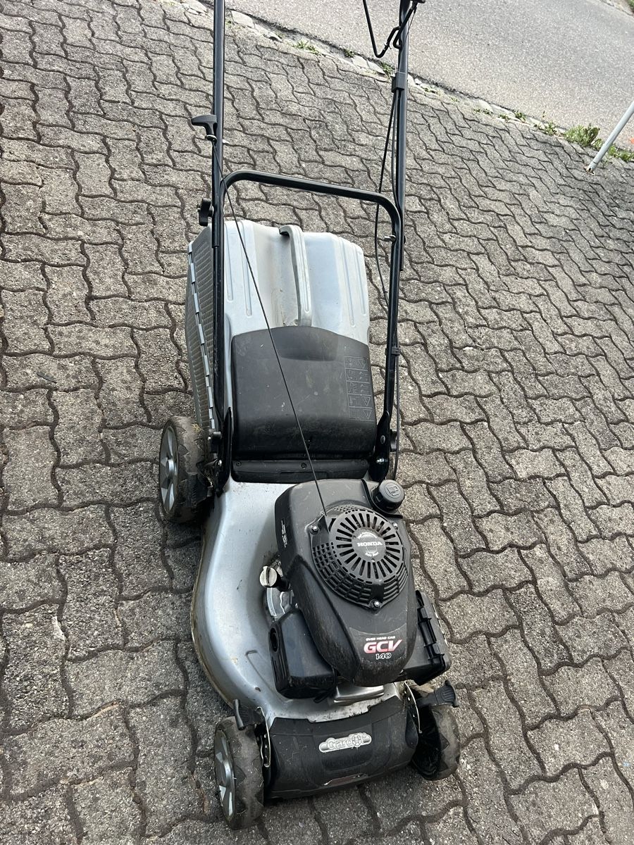 Honda Rasenmäher: Rasenmäher Honda – Defekt aus Steckborn von motorschuppen