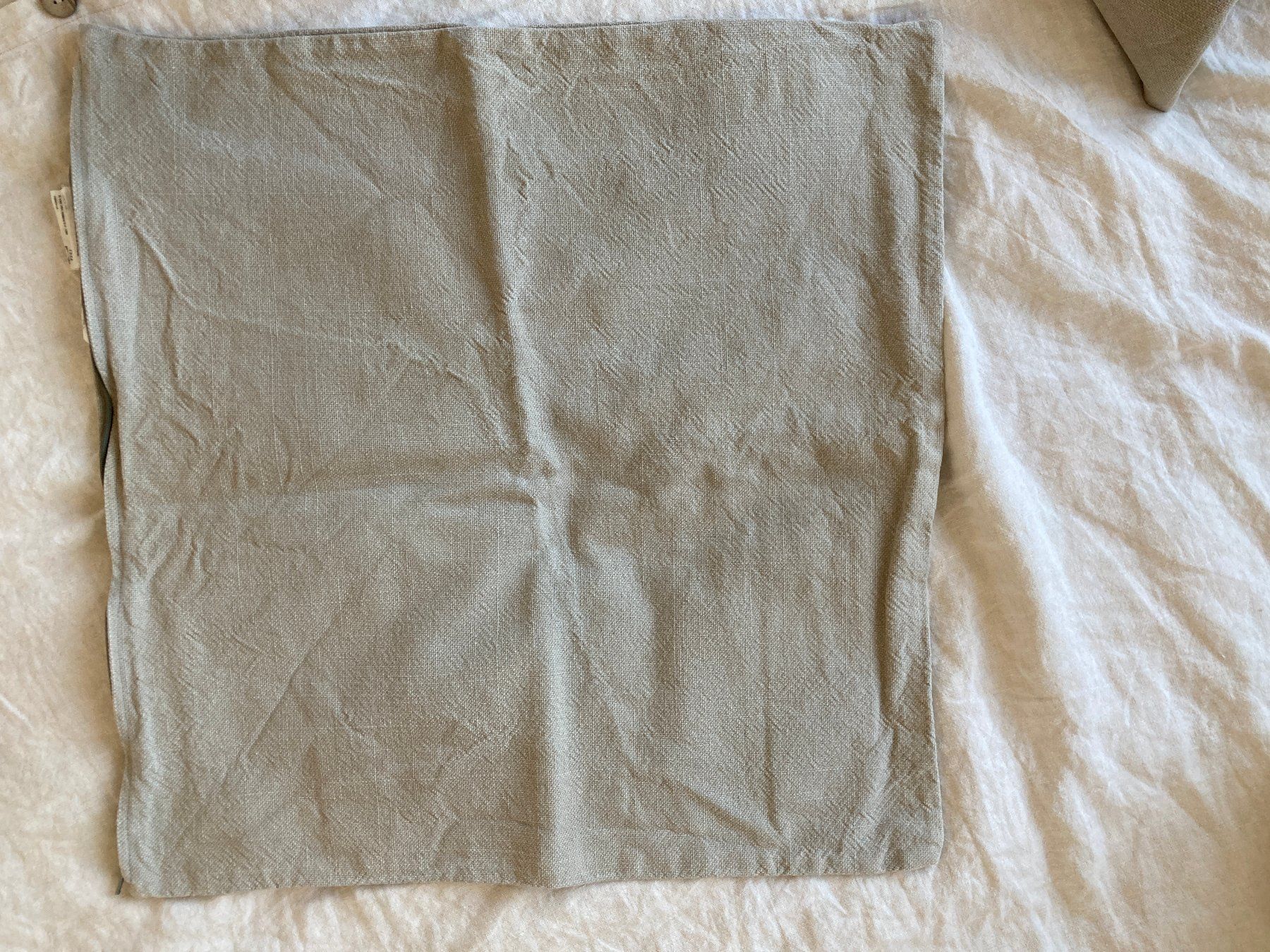 Ikea Cuscini: Housses de coussin SINNERLIG – Usato da Genève venduto da cricri159 1