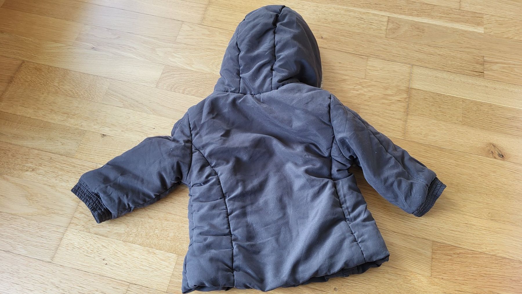 C&A Giacche & Cappotti: Mädchen Wintermantel Gr. 74 C&A – Usato da Ennetbaden venduto da Vicky12 1