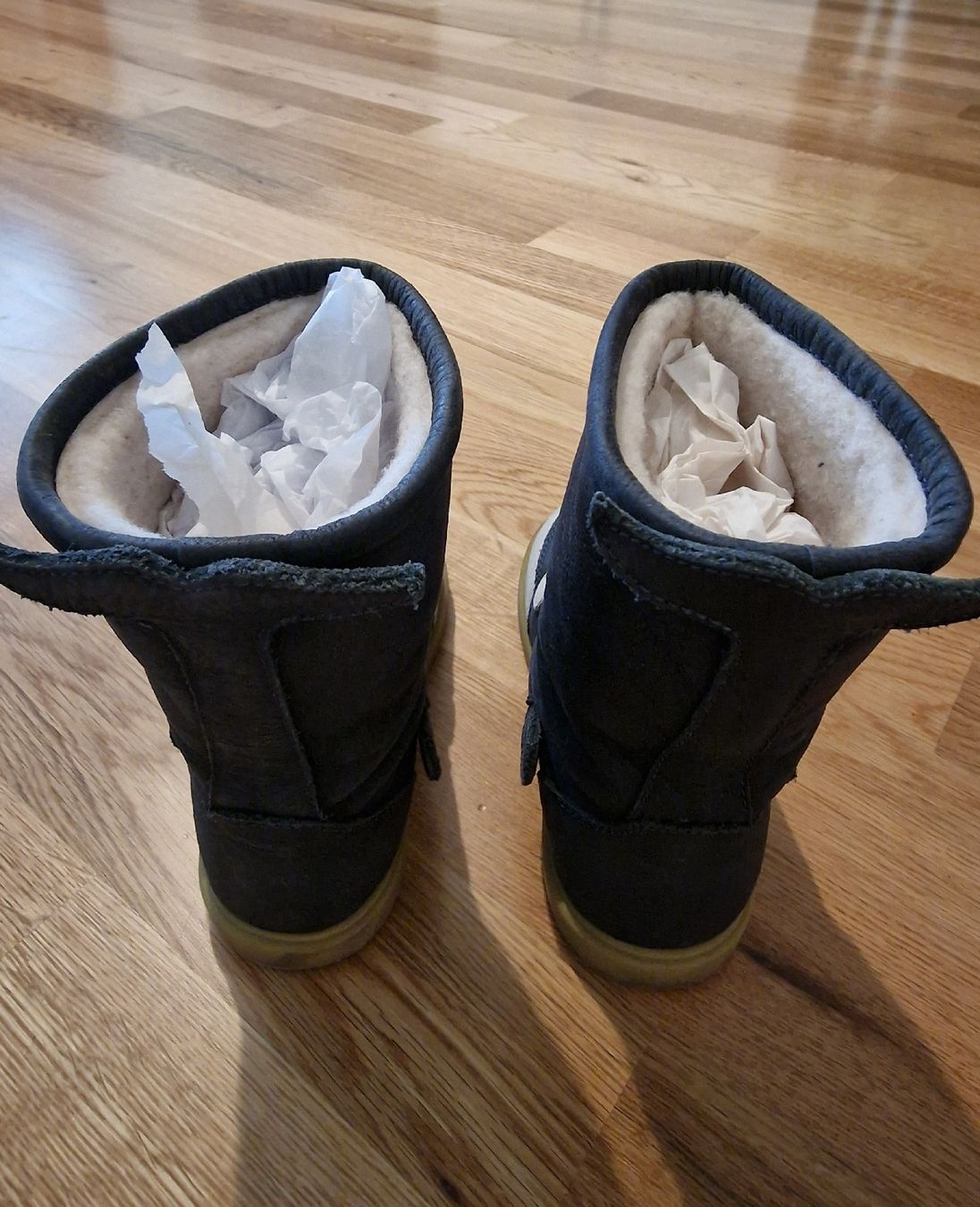 Scarpe per ragazzi: Donsje Orca 28 – Usato da Basel venduto da chingson 3