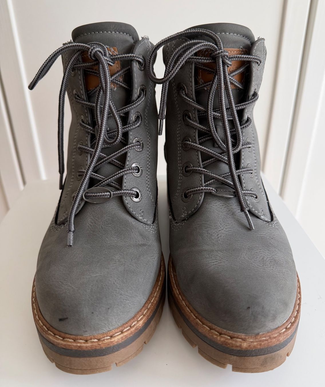 Bench Scarpe da donna: Bench Boots Schnürstiefel – Usato da Oberwil-Lieli venduto da Borz2 1