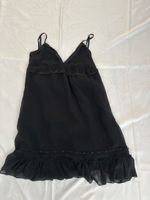 Sandro Kleid kurz schwarz 100% Seide Grösse M Frankreich