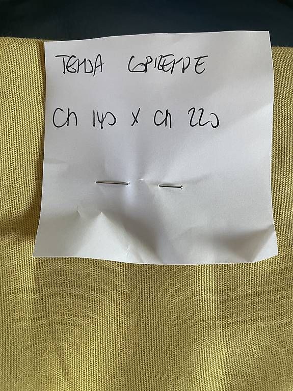 Giacche: Vendo tenda coprente  – Usato da Cadenazzo venduto da ero_n8hr