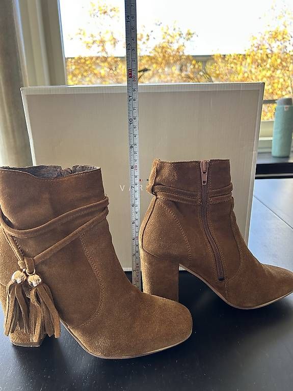 Scarpe da donna: Bottines Varese Daim Marron/Camel, Taille 38 – Usato da Lausanne venduto da Moira.Moira