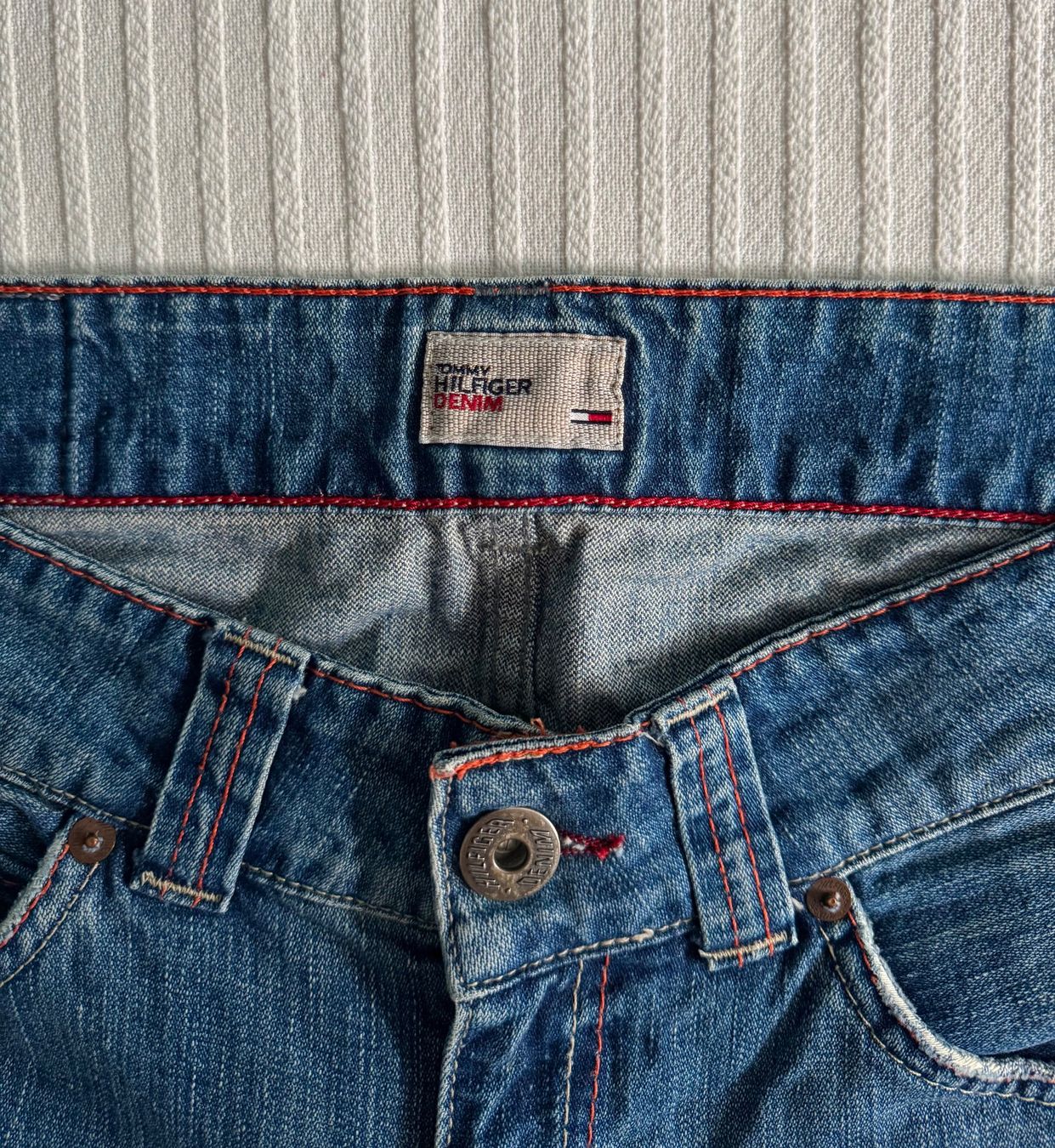 Tommy Hilfiger Jeans: Tommy Hilfiger Jeans Straight Leg – Gebraucht aus Dübendorf von kat_v59k 1
