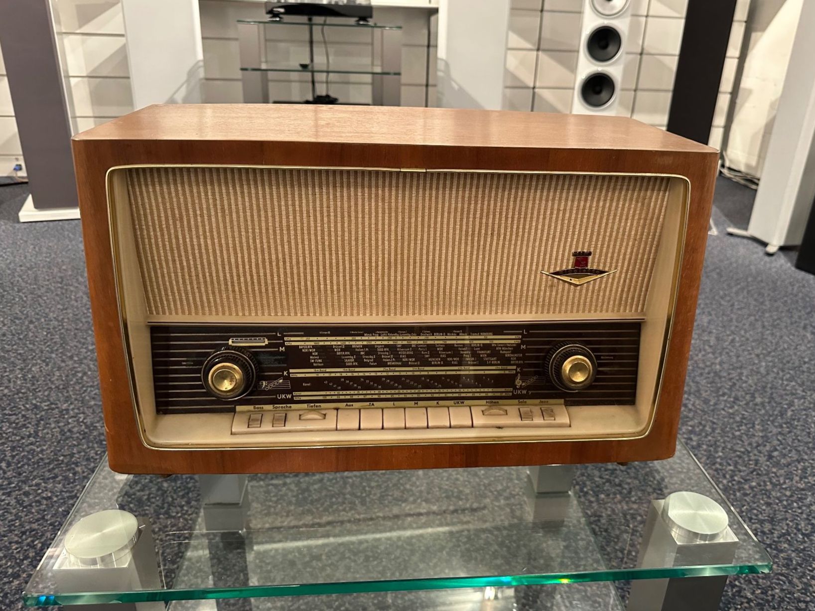 Nordmende Radios: Nordmende Rigoletto E15 – D'occasion à Aarau par Bollaar