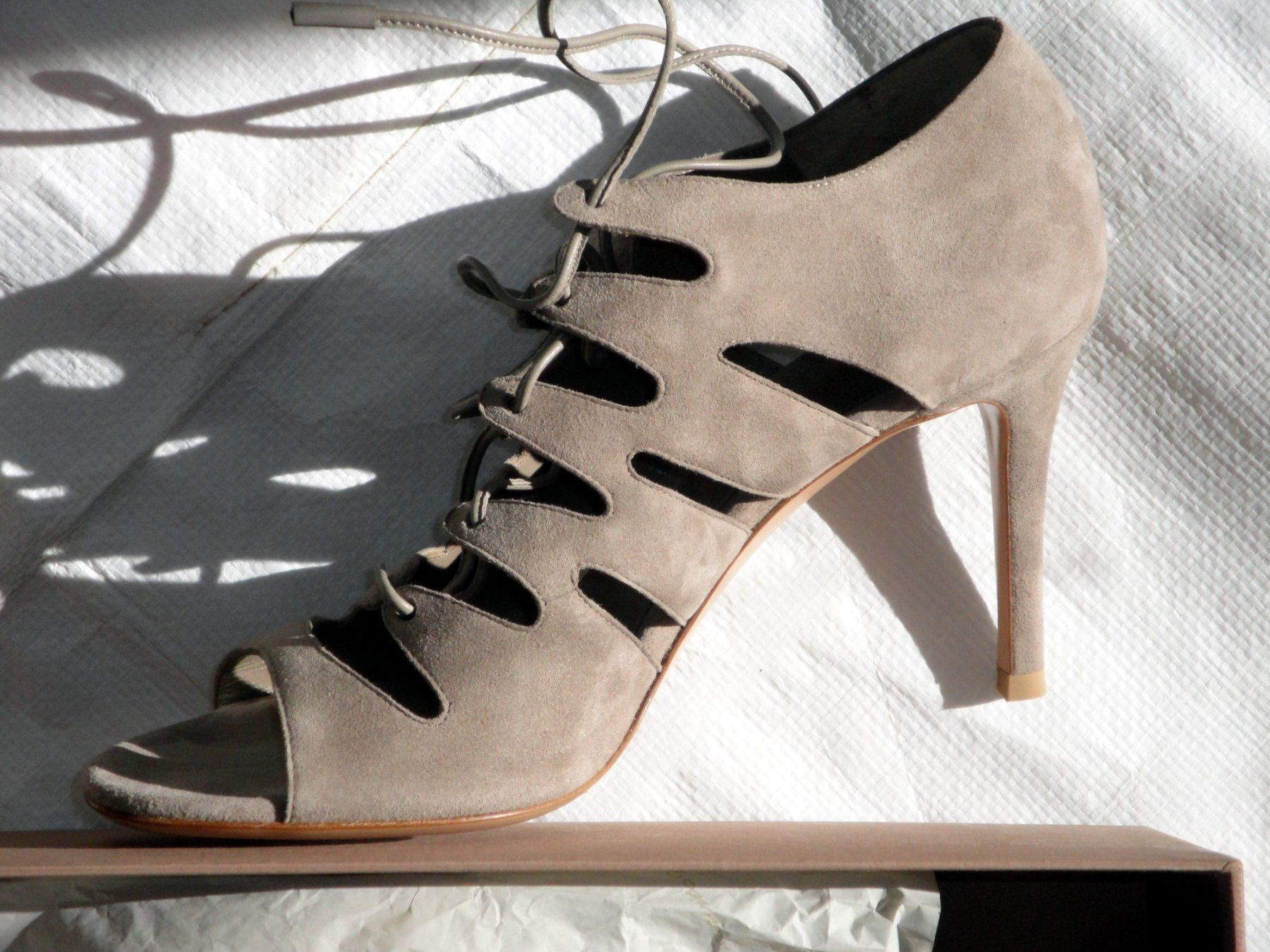 Gianvito Rossi Scarpe da donna: NEU original Gianvito Rossi Pumps 37 – Nuovo e nell'imballaggio originale da Zurich venduto da ogidko