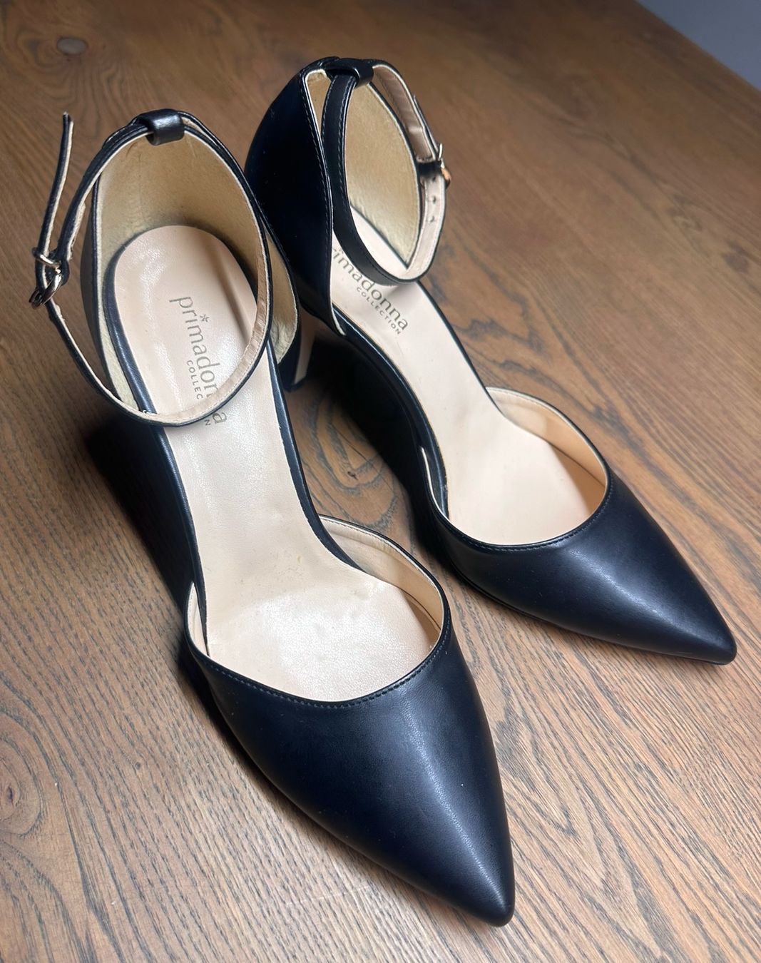 Scarpe da donna: Gr 40 PRIMADONNA Pumps TOP – Usato da Rickenbach b. Wil venduto da sunneschii_ 1