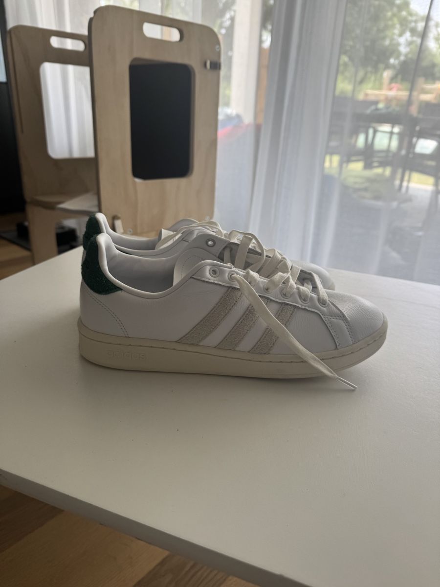 Adidas Scarpe da uomo: Adidas Sneaker – Nuovo (secondo la descrizione) da Wohlen AG venduto da Ar_gu