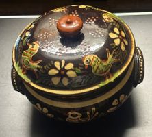 Tonkrug mit Deckel handbemalt floral Vögel braun