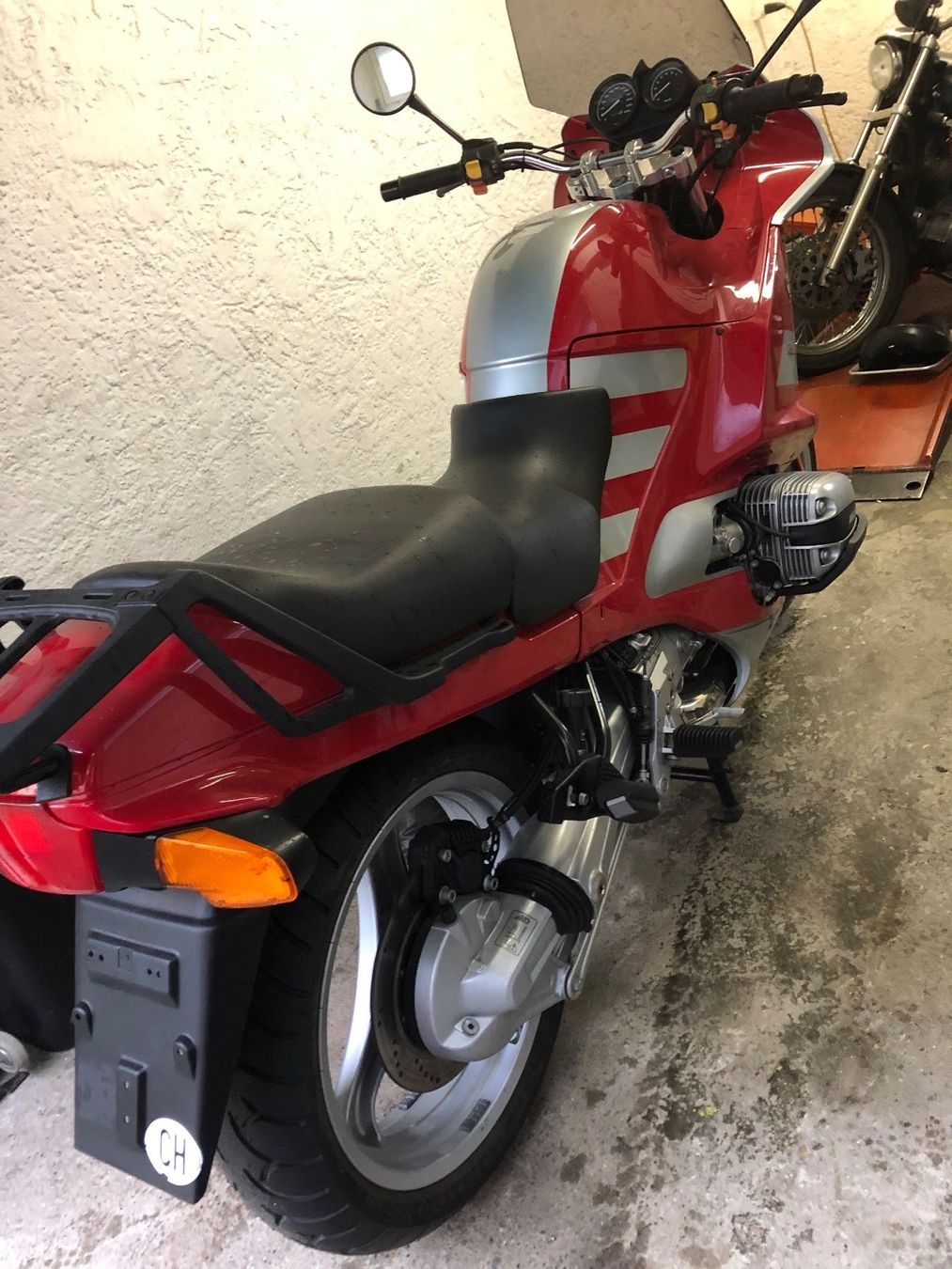 BMW Touring: BMW R1100 RS 75Jahre – Usato da dättlikon venduto da sulsimoto 5