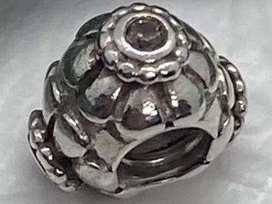 Pandora Ciondoli: Original Pandora Charm Bead – Nuovo e nell'imballaggio originale da Rüfenacht BE venduto da Milena_1 7