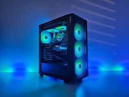 Gaming PC TriCache🕶️7800X3D + 5060 Ti 16GB | DDR5 6000MHz