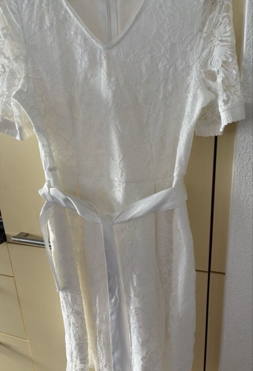 Kleider: Weisse Festliche Kleid  – Gebraucht aus Bülach von bel_ltg5 1