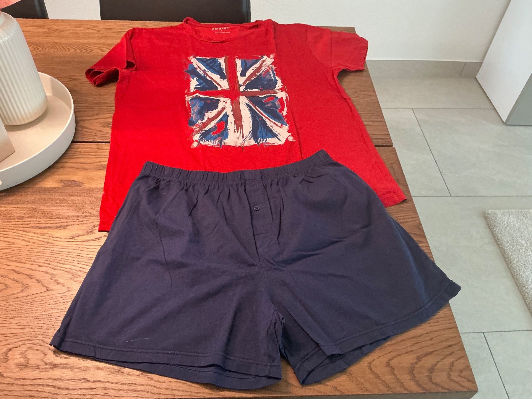 Pigiami: Herren Pyjama Set Rot Blau Gr L – Usato da Würenlos venduto da Starceve