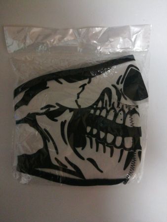 Halbmaske "Skull" black für Festival Biken oder Skifahren