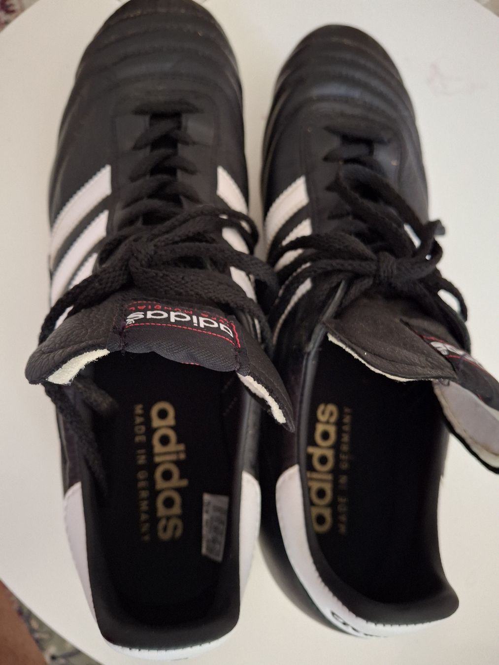 Scarpe da uomo: Adidas gr46 2/3 – Usato da Winterthur venduto da im.2005 2