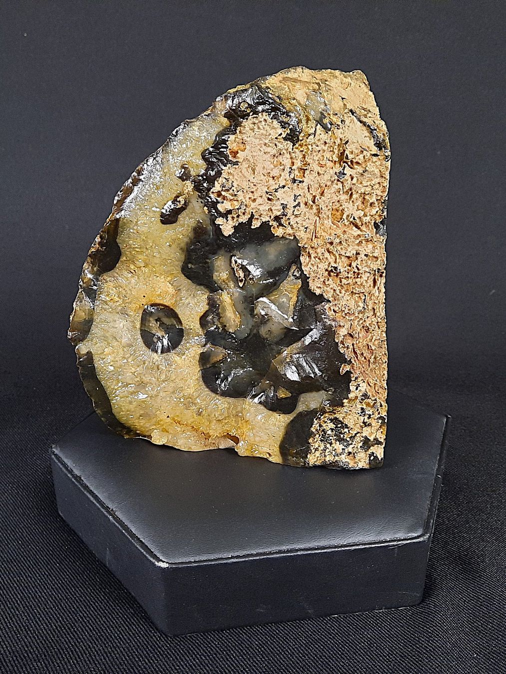 Mineralien & Heilsteine: Achat-Geode mit Quarzkern – Gebraucht aus Beinwil am See von Restwert_Beinwil 2