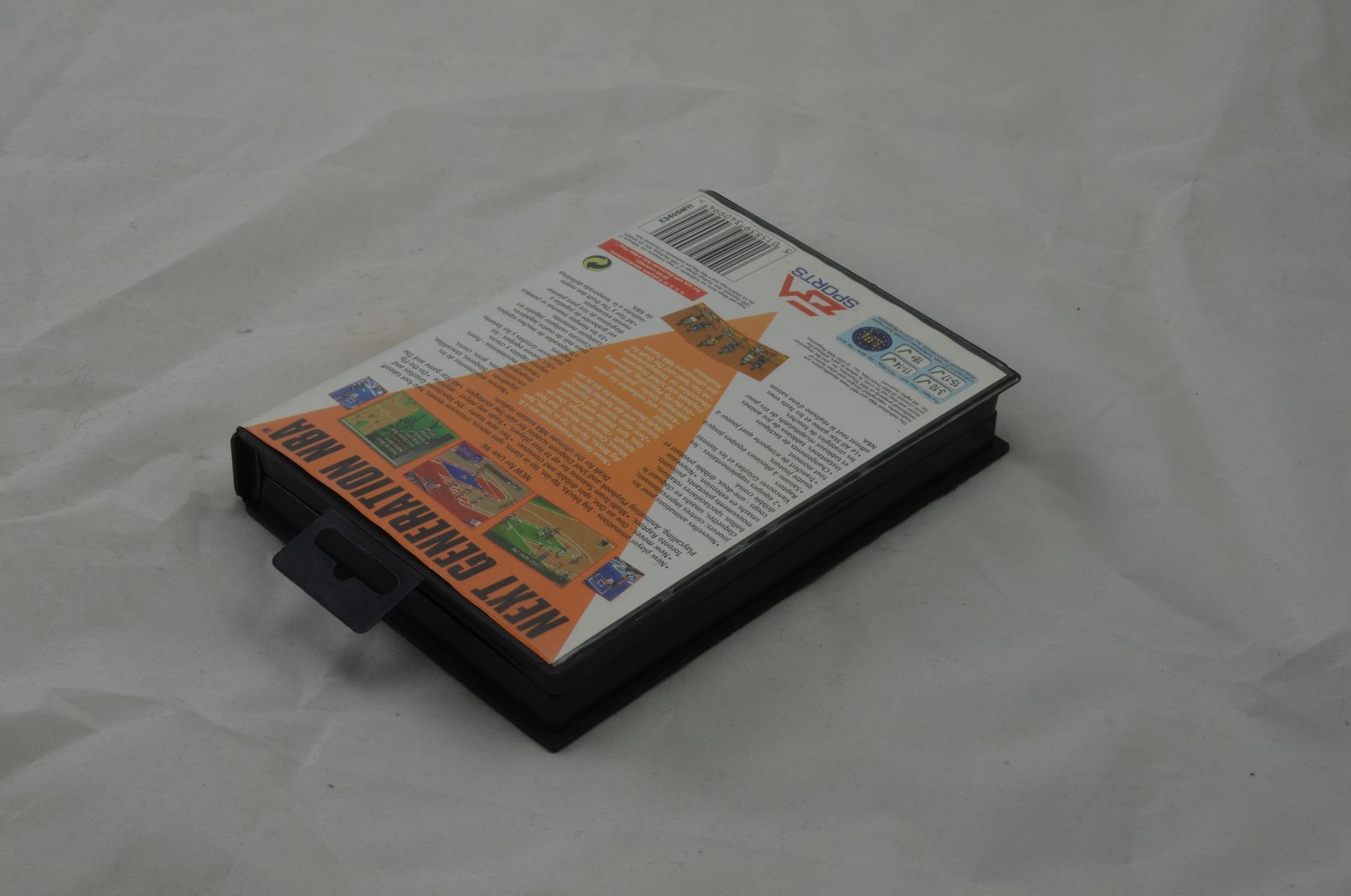 Giochi: NBA Live 96 Sega Mega Drive Spiel CIB – Usato da Buchs AG venduto da SellAndBuyX 4