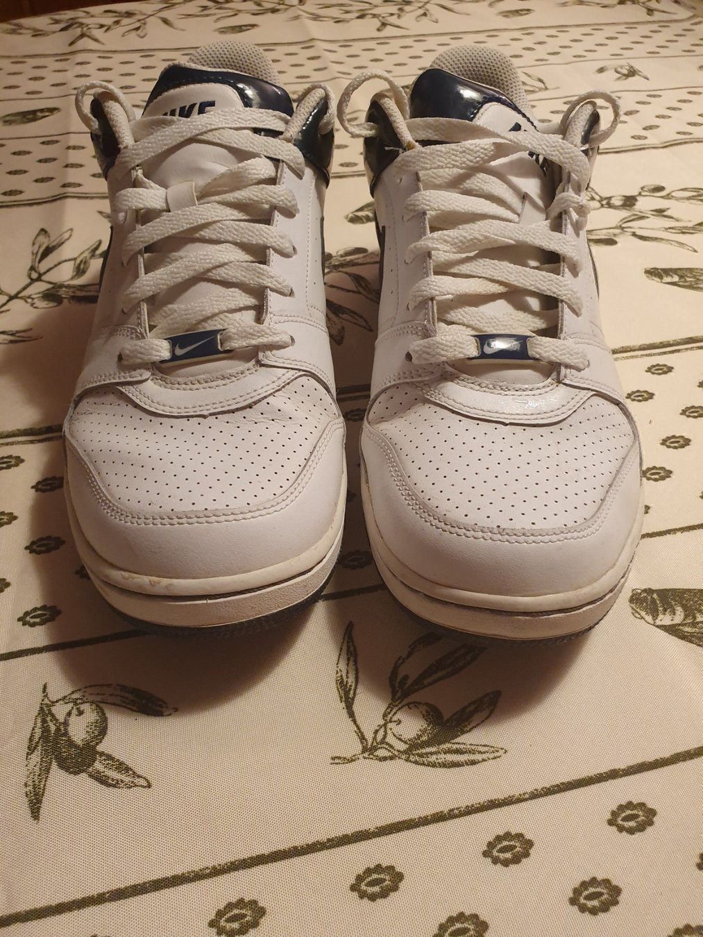 Nike Scarpe da uomo: Sneakers nike prestige – Nuovo (secondo la descrizione) da Le Grand-Saconnex venduto da Rgt87 4
