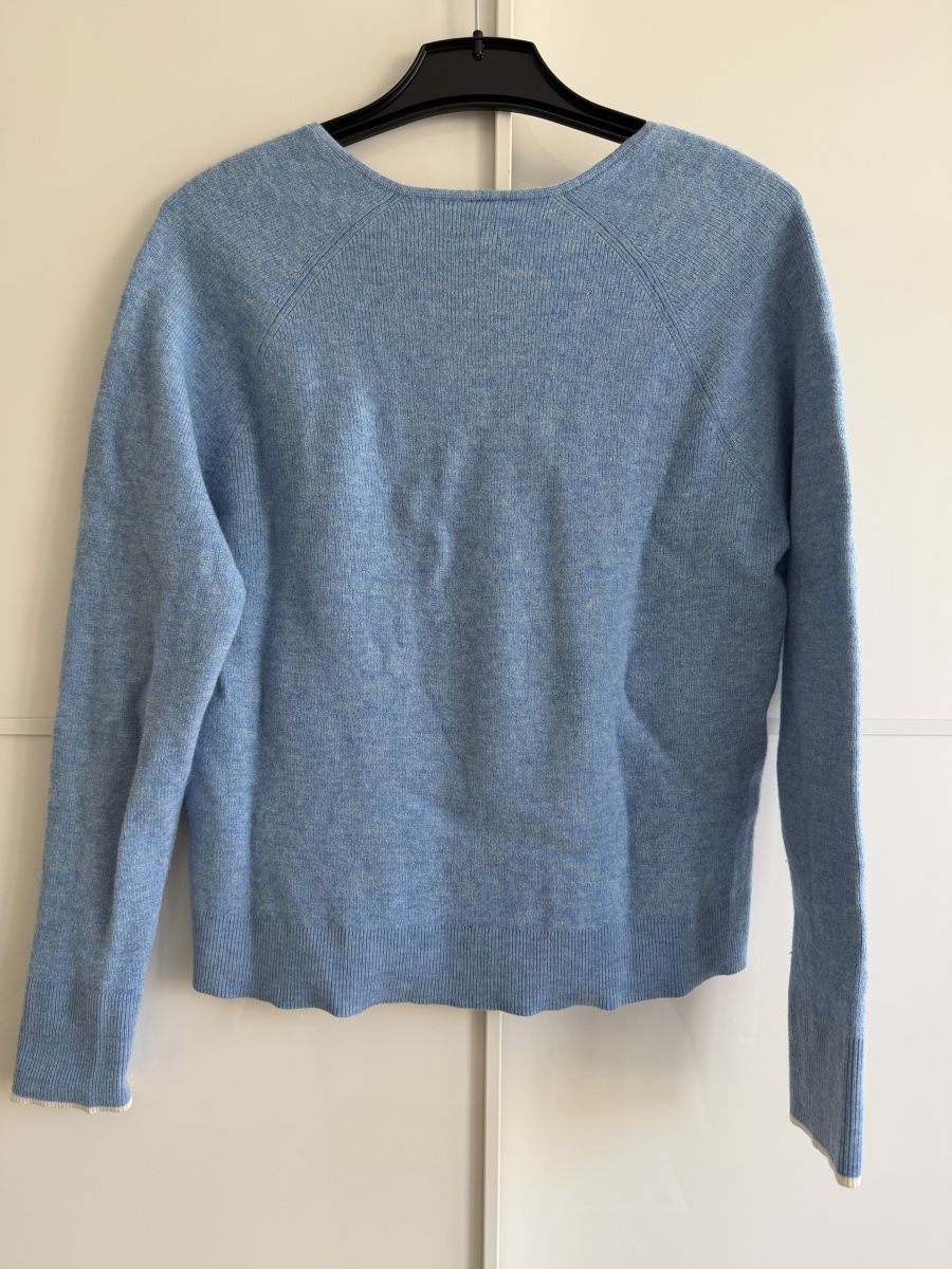 Marc Cain Pulls & Sweat-shirts: Marc Cain Pullover aus Wolle, hellblau, Grösse 34 – D'occasion à Winterthur par marisole4 5