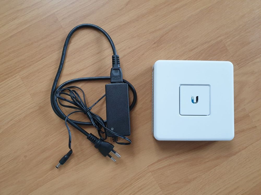 Ubiquiti USG 3P (Gebraucht) in Reconvilier für CHF 6 – mit Lieferung ...