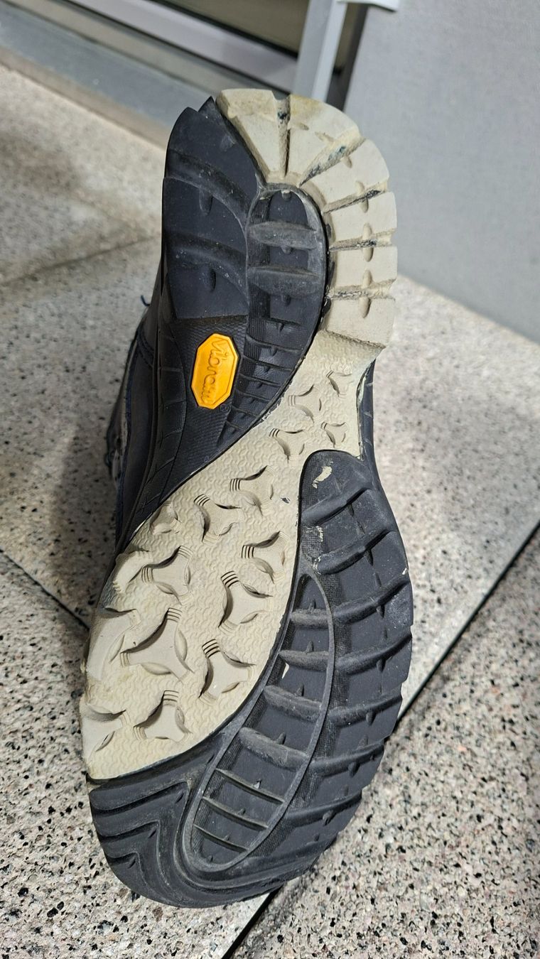 Everest Scarpe da donna: Everest Wanderschuhe, Grösse 40, Top Zustand – Usato da Emmenbrücke venduto da thokasaluni 2