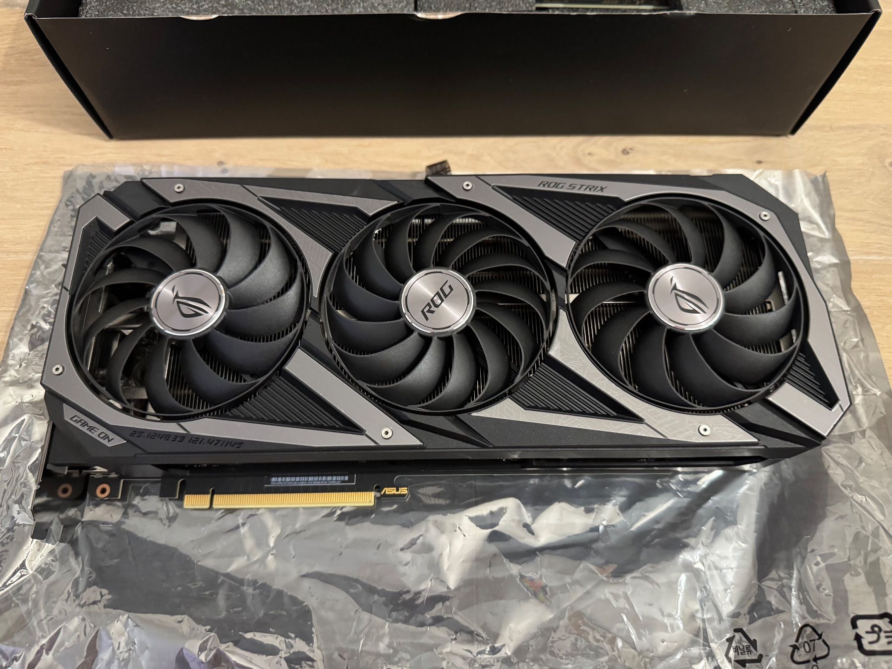 Asus Cartes graphiques: ASUS GeForce ROG STRIX RTX 3070 GAMING-8G – D'occasion à Neerach par chrom35 1