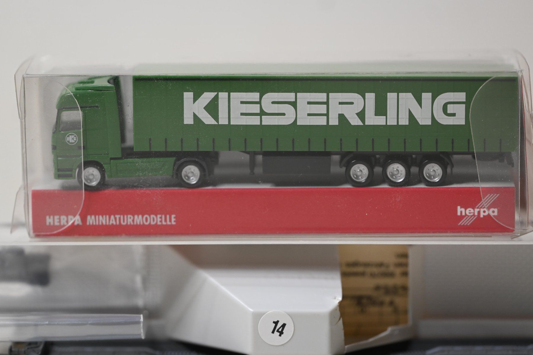 Fleischmann Modellini di ferrovie: Hupac Wagen Fleischmann Spur N Kieserling mit OVP – Usato da Laupen ZH venduto da Zmoewe 1