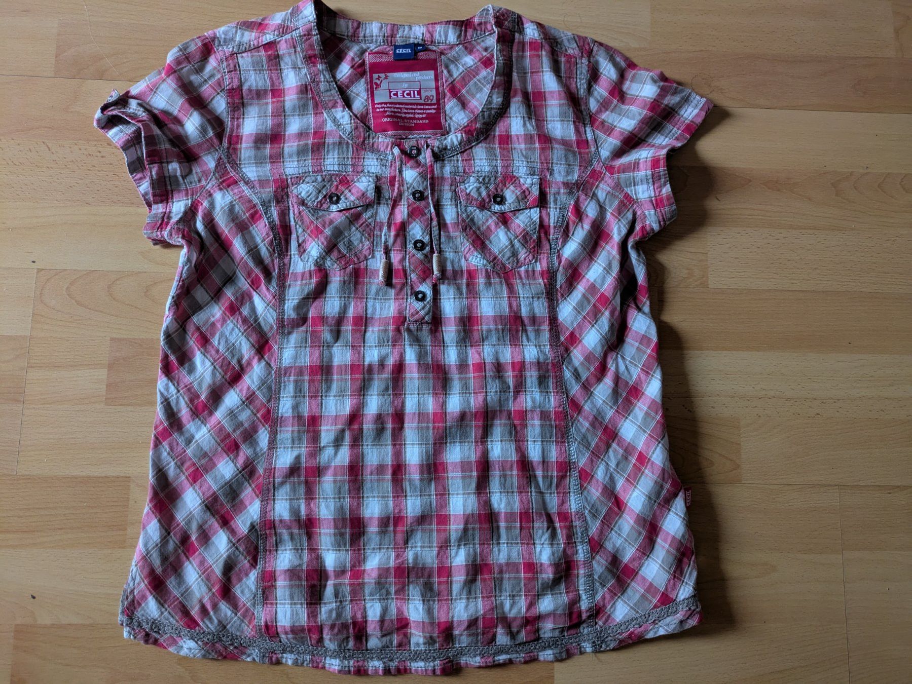 Cecil Chemisiers: Blusenshirt Cecil – D'occasion à Reichenburg par Telja