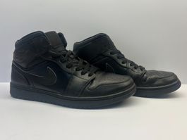 Nike Air Jordan 1 Total Black