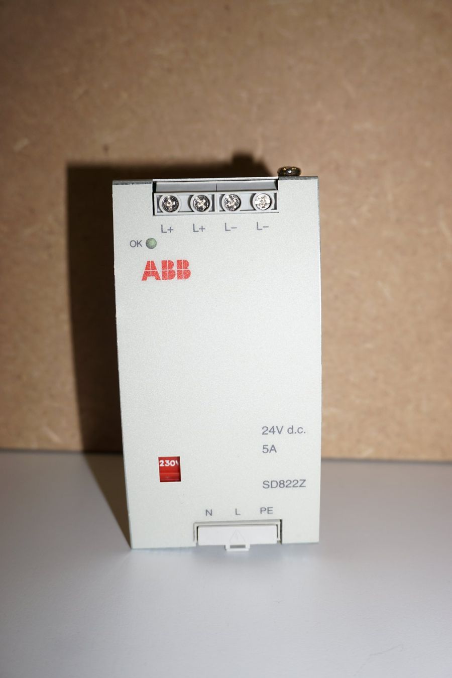 ABB Componenti elettronici: ABB SD822Z 3BSC610054R1 Netzteile – Nuovo e nell'imballaggio originale da Basel venduto da David25 1