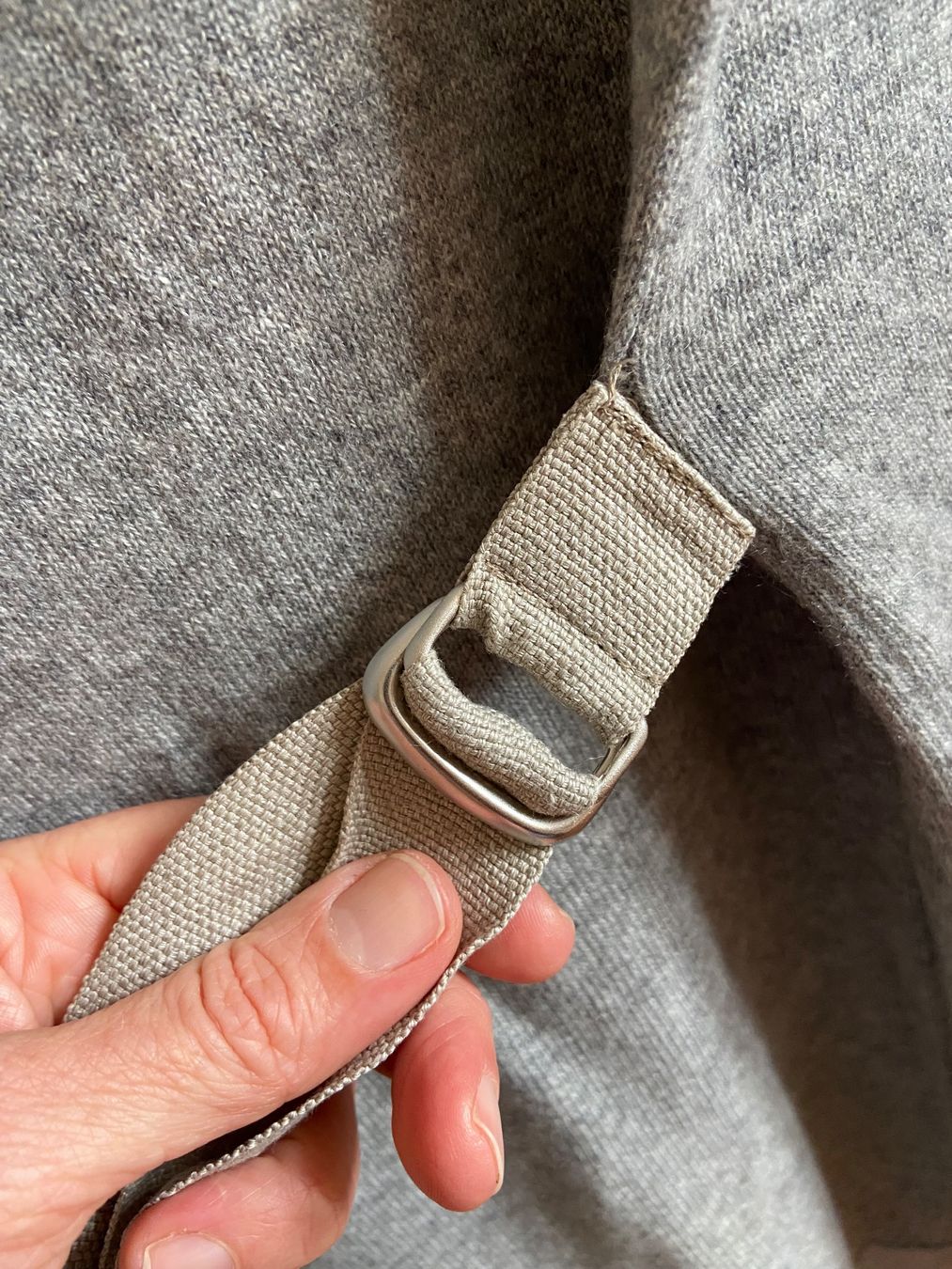 Brunello Cucinelli Giacche: Brunello Cucinelli Cardigan - Kaschmir, hellgrau, Gr. L – Usato da Zürich venduto da Johanna028 5