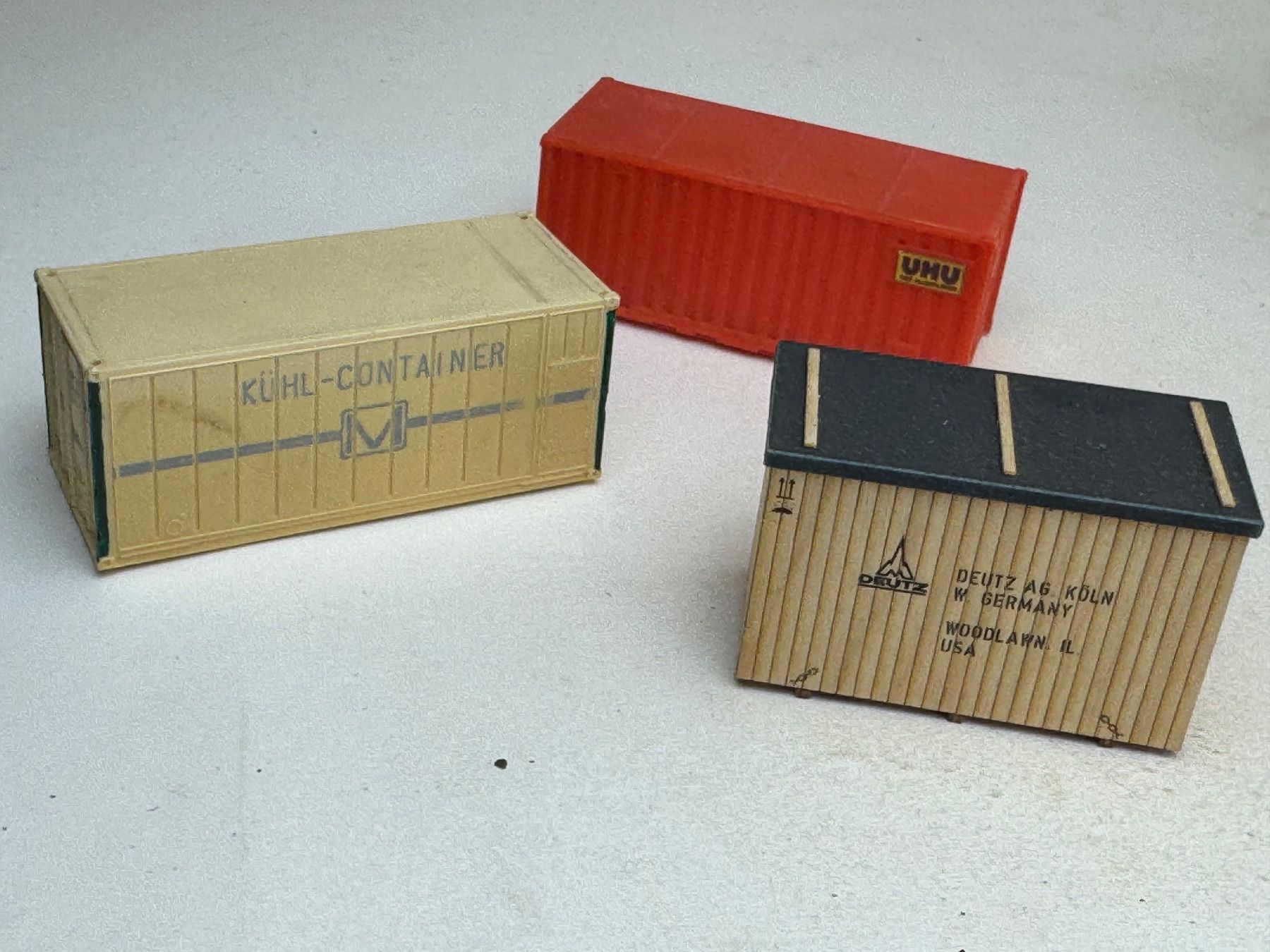 Modellautos: AU- drei Container Kisten – Gebraucht aus Elm von Wikmtz
