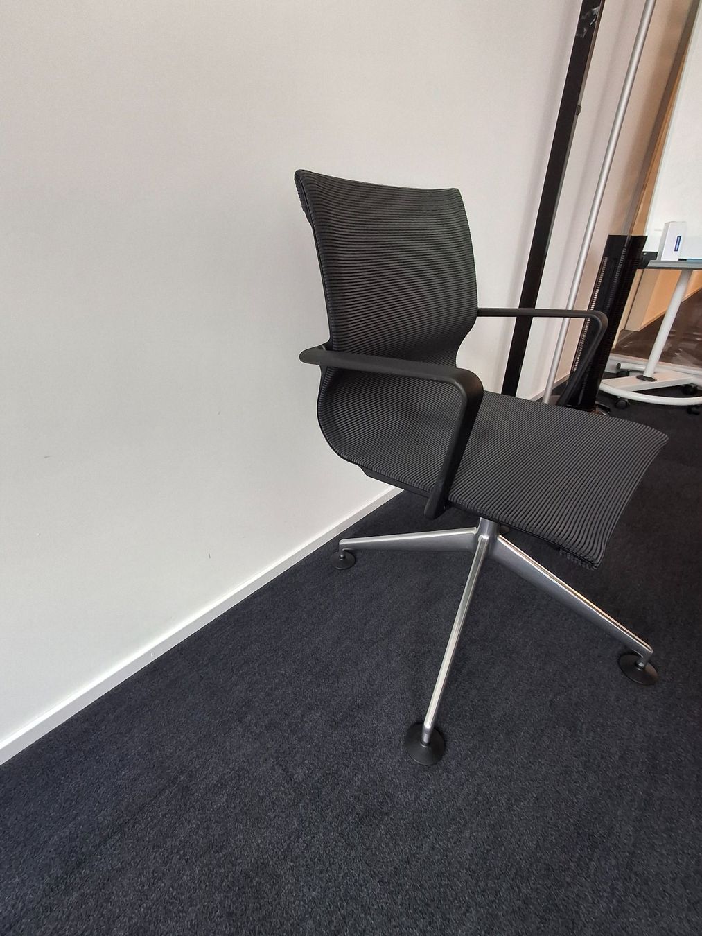 Vitra Sedie: Konferenzstuhle 6Stk – Usato da Pfäffikon SZ venduto da adm_mkv7 2