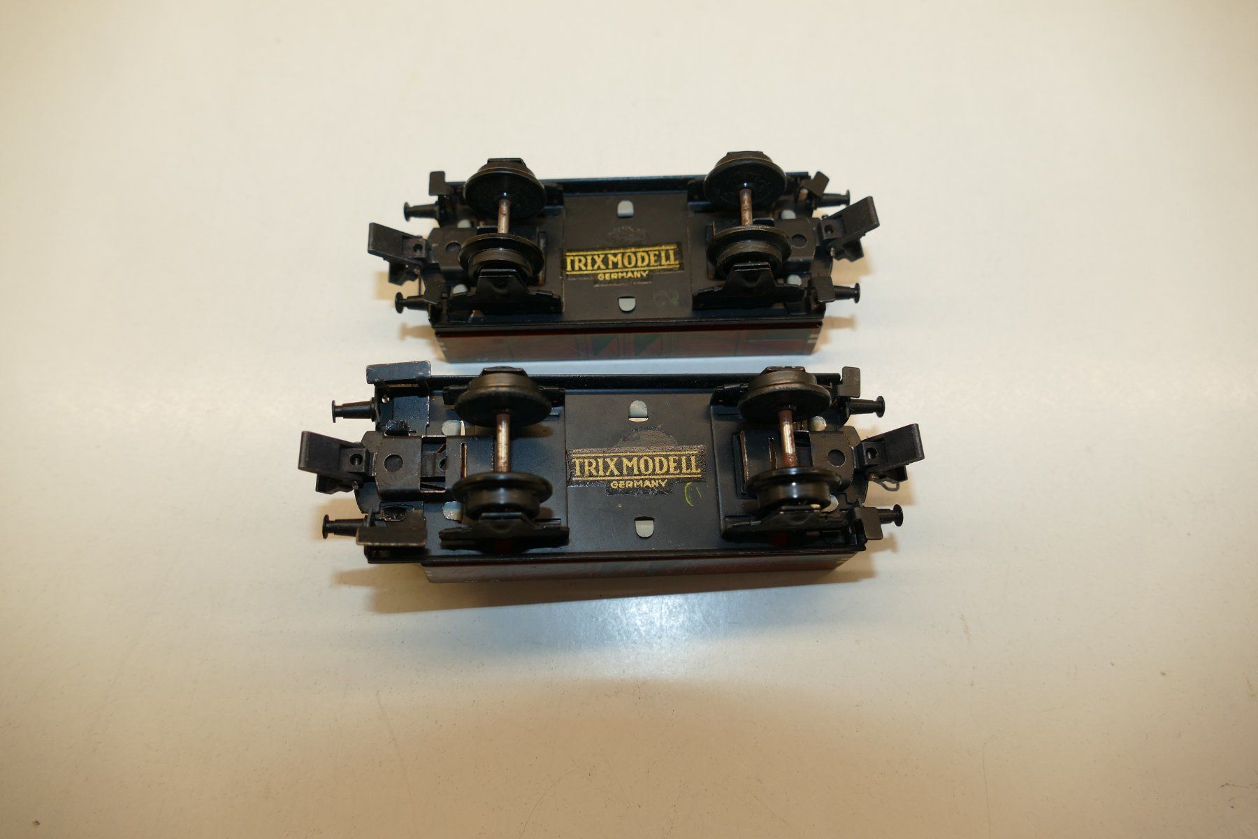 Trix Modelleisenbahnen: Trix Express H0: 2xNiederbordwagen – Gebraucht aus Niederhasli von rail-duerst 5