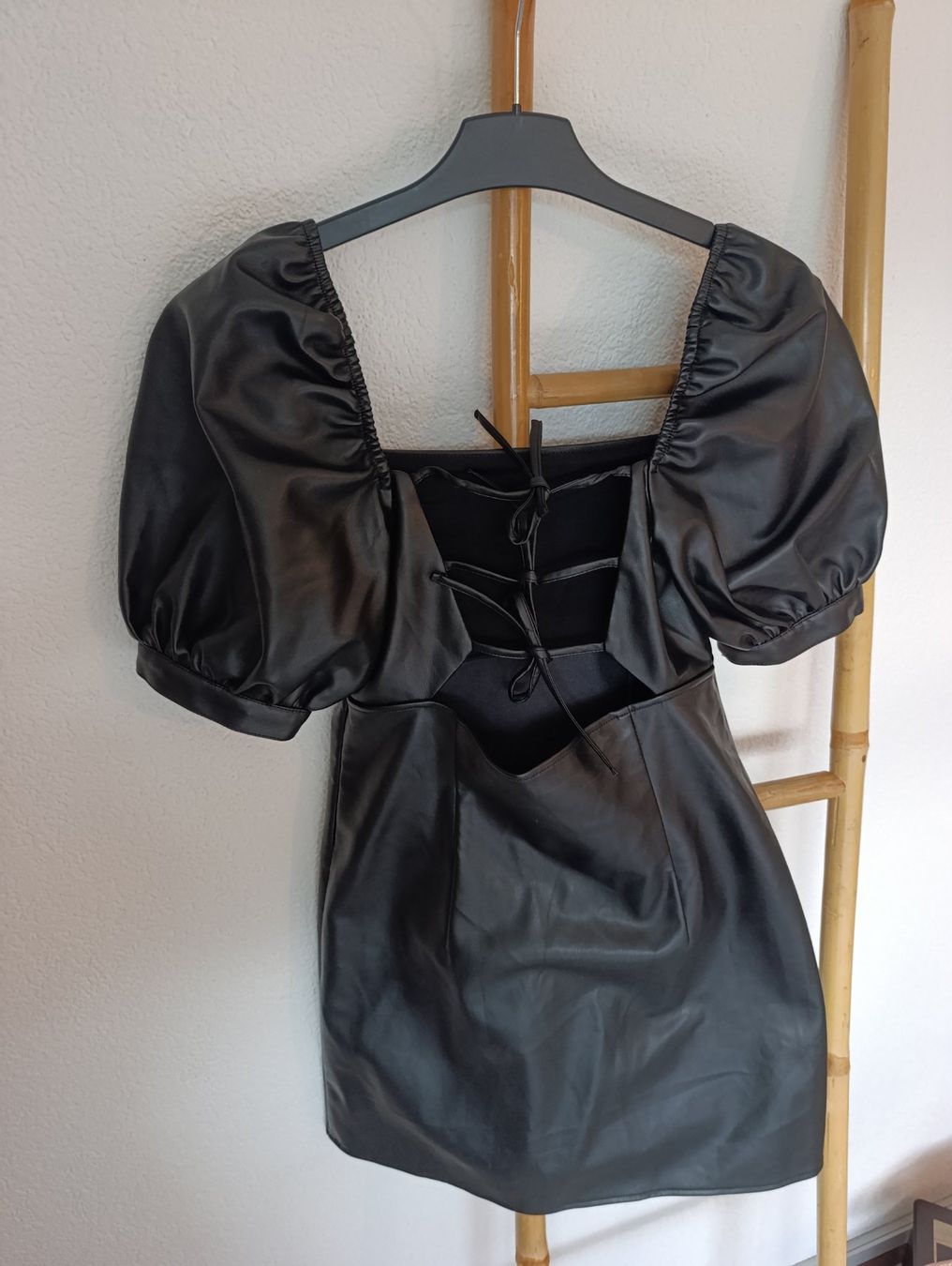 H&M Vestiti: Robe similicuir H&M – Nuovo e nell'imballaggio originale da Fully venduto da Pelouche 1
