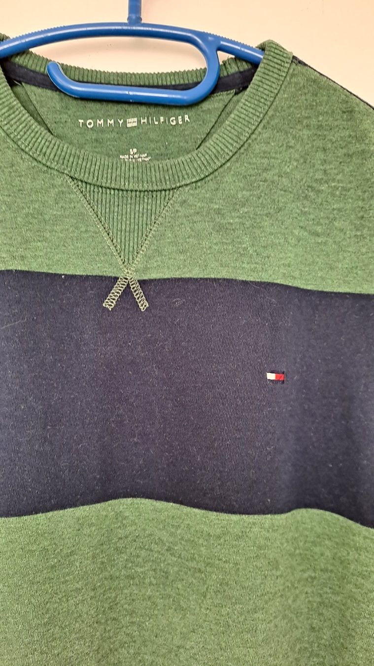 Tommy Hilfiger Maglioni & Felpe: Tommy Hilfiger Pullover Gr. S/P – Usato da Liestal venduto da Mas-Y-Mas 2