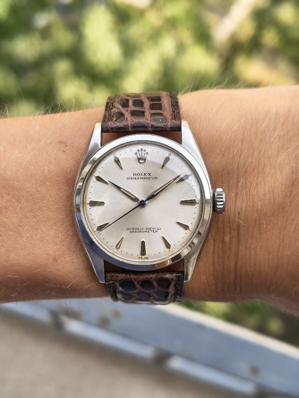 Rolex Uhren: 34mm Rolex Semi-Bubbleback ref. 6084 – Gebraucht aus Lausanne von fel_l66h