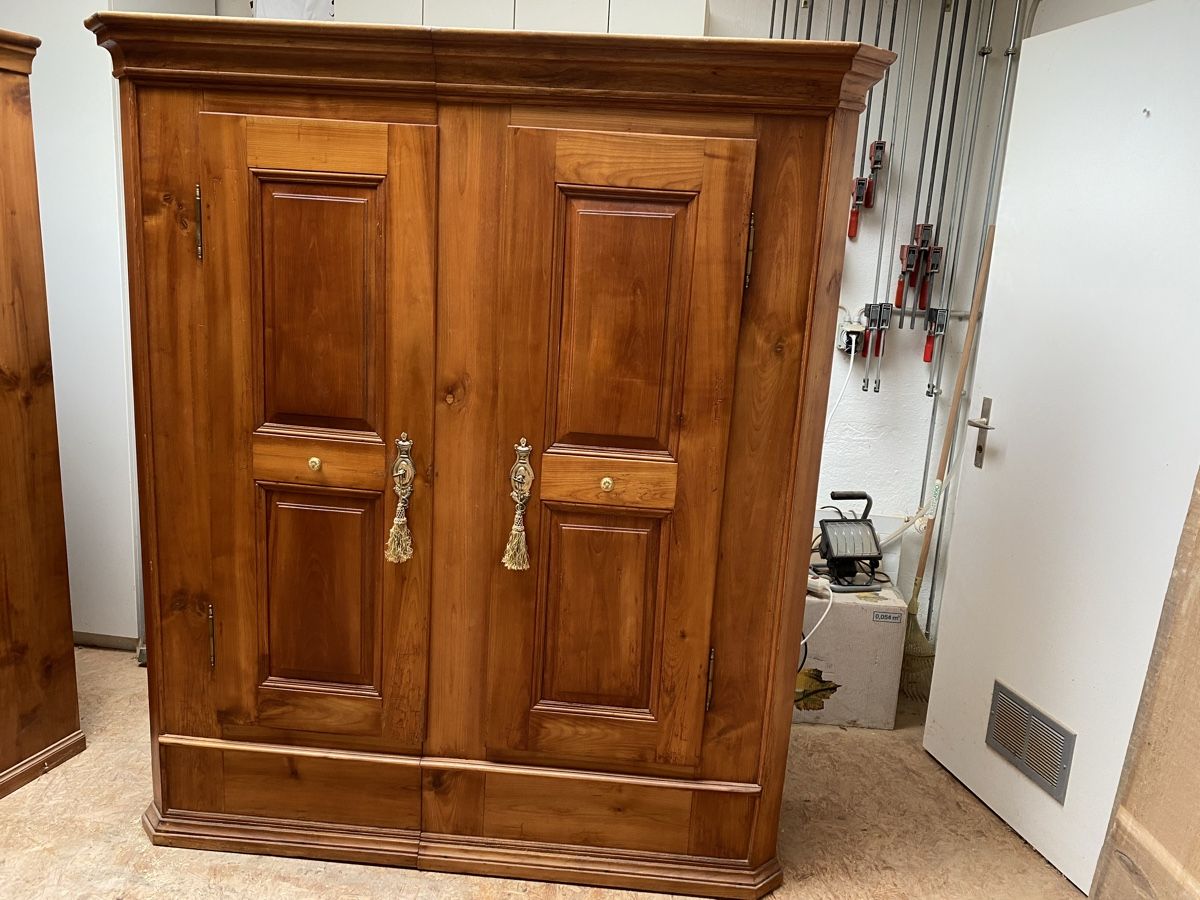 Armadi: Biedermeier Schrank Kirschbaum um 1860 – Usato da Ostermundigen venduto da mapa9 1