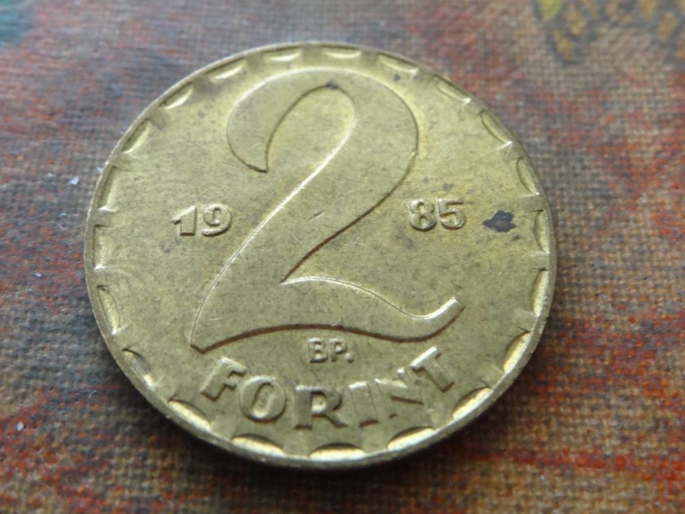 Tutti le monete: HONGRIE  2  Forint  1985 – Usato da Romanel-sur-Lausanne venduto da Swift13