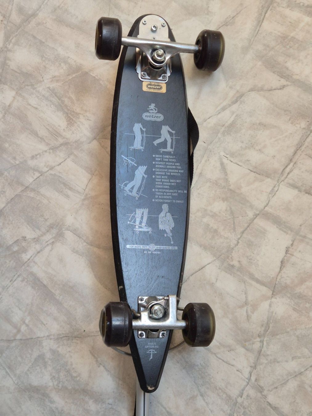 Kickboard: Wetzer Kickboard Roller mit Stange – Usato da Seewen SZ venduto da SuperpumaDisplayTeam 4
